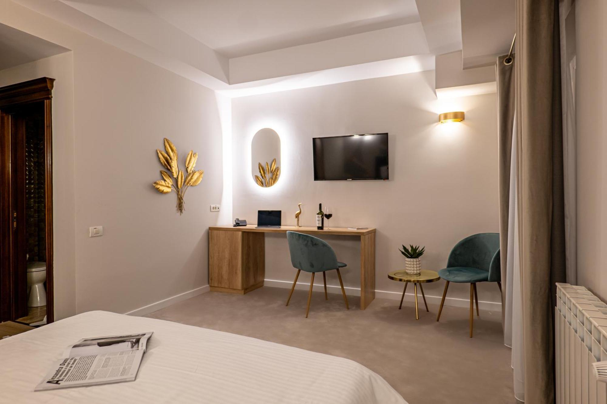 Standard Double Room,1571358260:JPEG
