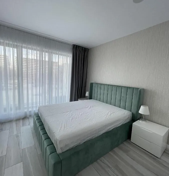 Avg By The Sea - Bel Air Apartments Mamaia Nord-1