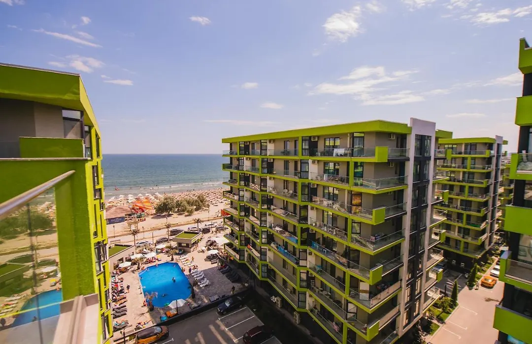 Cermar Apartment- Spa N Pool Beach Resort- Parking-1