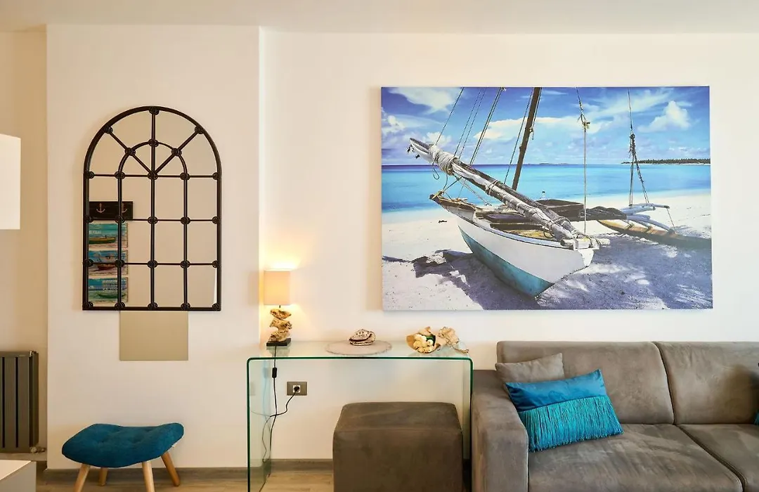Mamaia Dream By Cb Seafront In Spa & Pools Resort-1