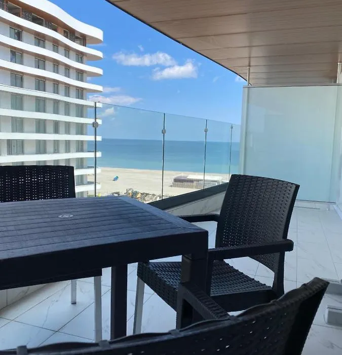 Casa Del Mar-1