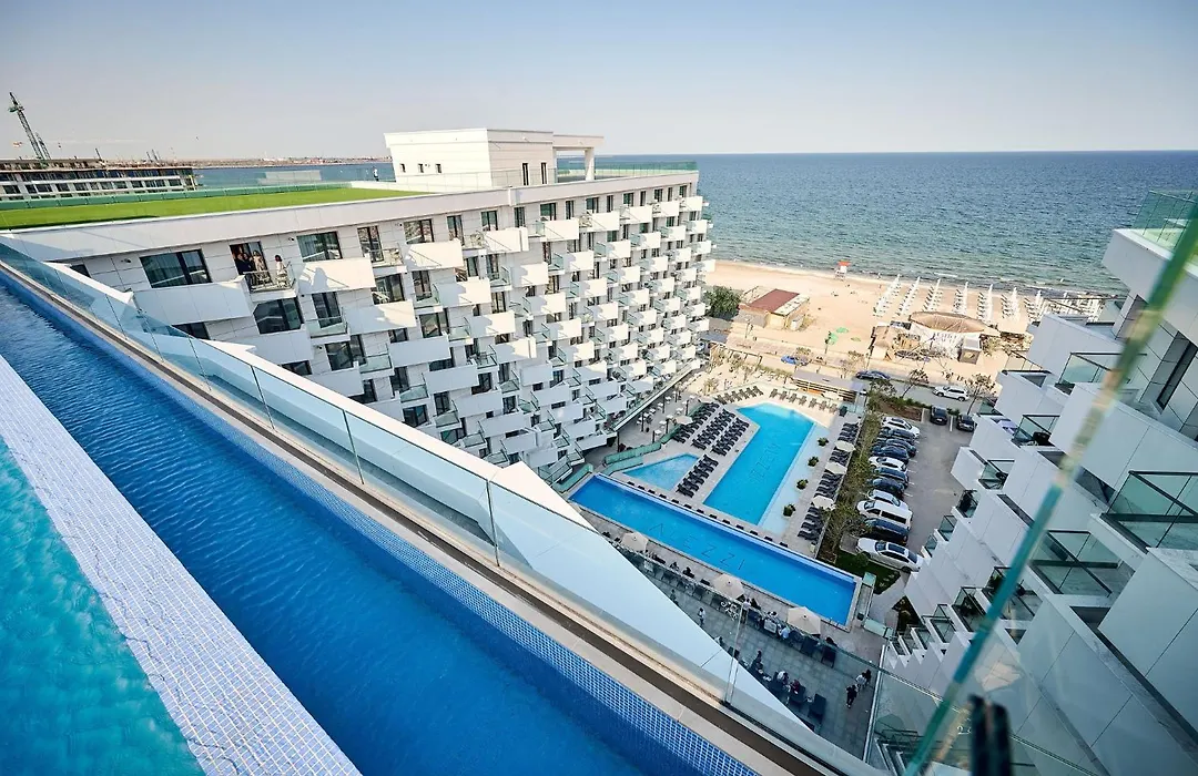 Zet Apartment In Infinity Beach Resort - Parking-1