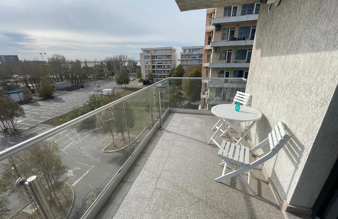 Blumarina Summerland Sea View Studio-1