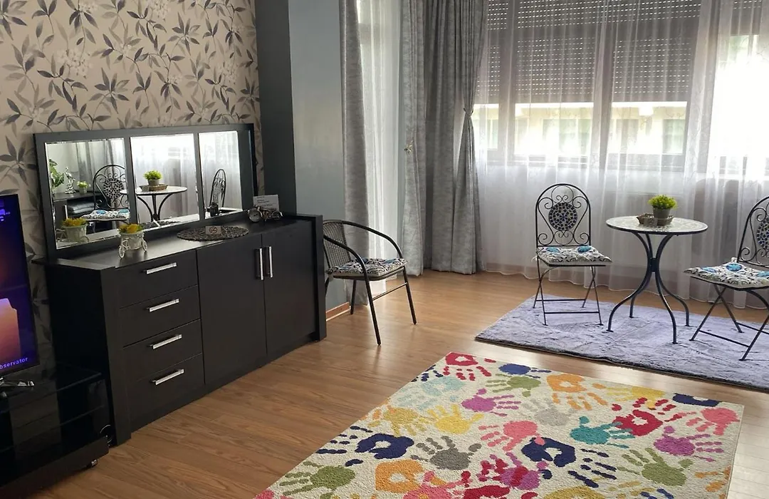 Excel Apart Mamaia-1