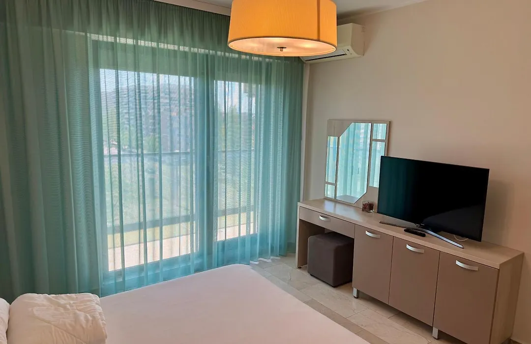Sophia 3 Luxury Apartments-1