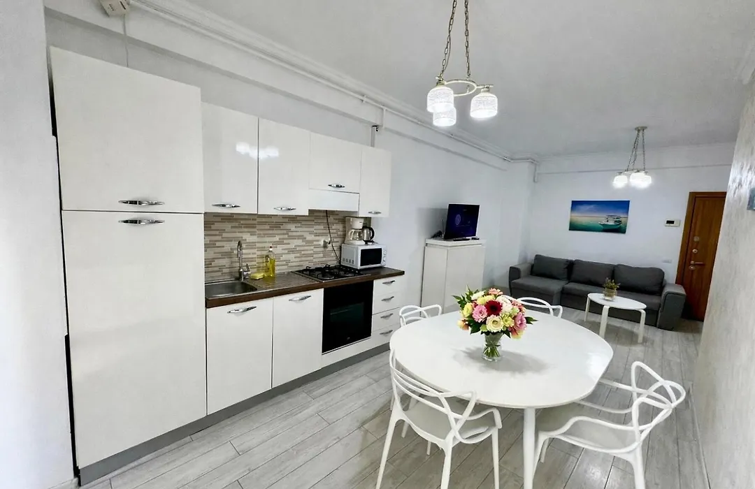 Solid Residence Mamaia 387-1