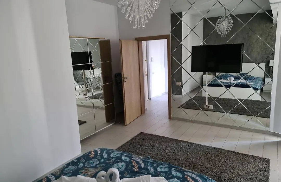Premier Apartaments By Twin Residence-1