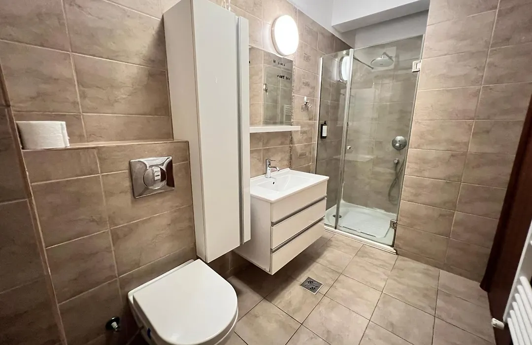 Lake Apartments Solid Mamaia-1