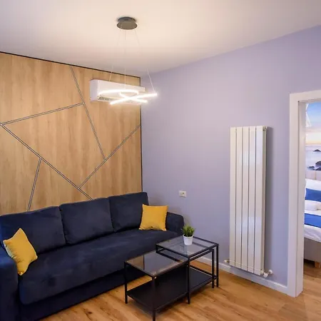 Mamaia 415 Apartments-2
