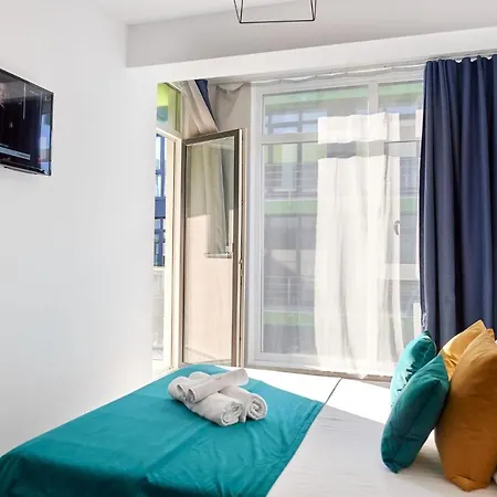 Glamour Sea View Family Apartments - Spa N Pools Resort-2
