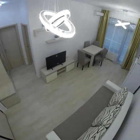 911 Cazare Mamaia-2