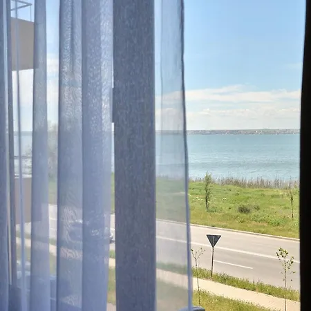 Alina Lake View Apartment-3