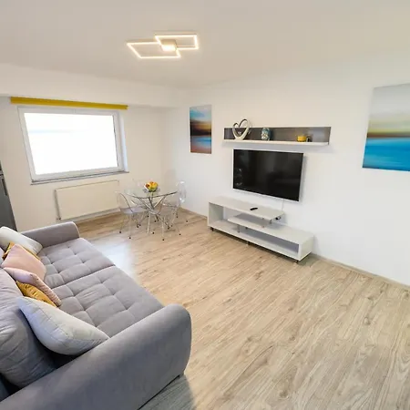 Sunset Lake Apartament Mamaia-2
