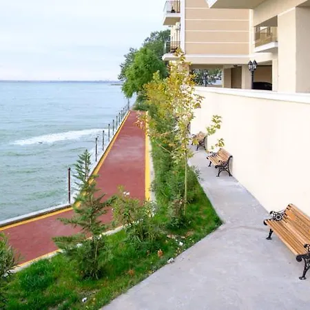 Nicole Apartament Mamaia Solid House Residence-3