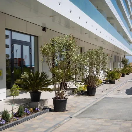 Vanilla Residence Mamaia Nord-2