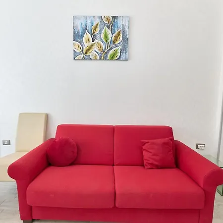 Redmarine Apartment- Spa N Pool Resort- Parking-3