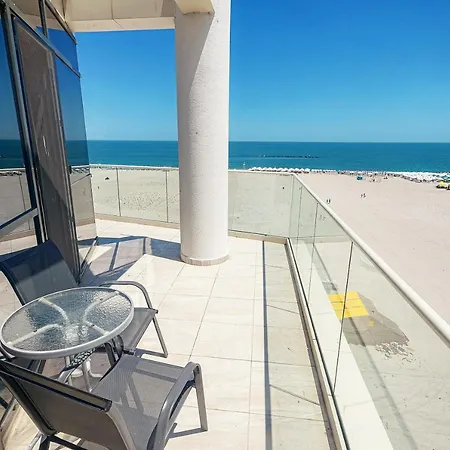 Riviera Residence Apartments-2