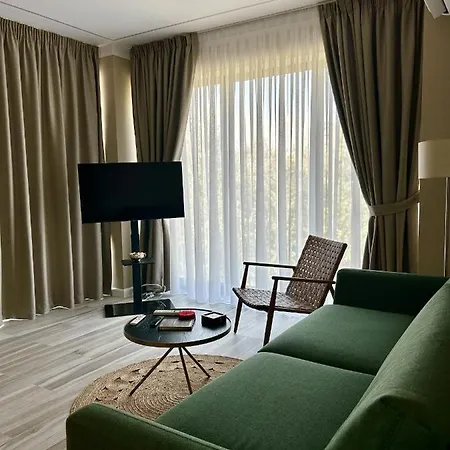 Seaside Apartment-2