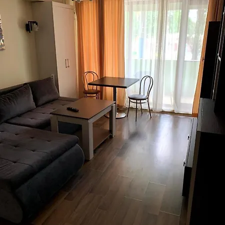 Arlequin Apartments-2