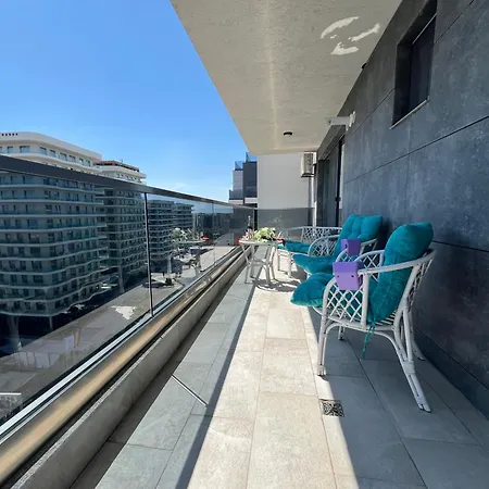 Seaside Apartment-2