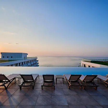 Good Vibes Apartment In Inifinity Pool&Spa- Parking-2