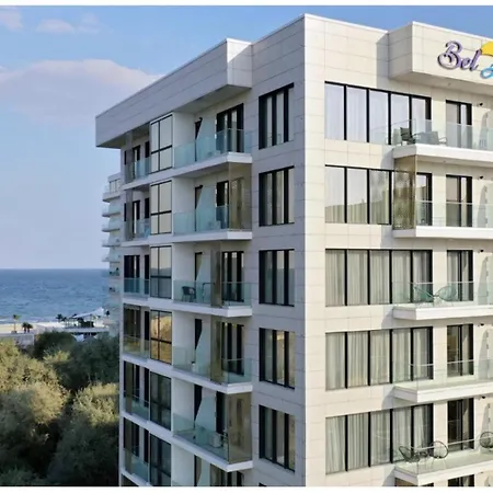Avg By The Sea - Bel Air Apartments Mamaia Nord-3
