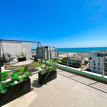 Summerland Sea View Penthouse & Jacuzzi-3