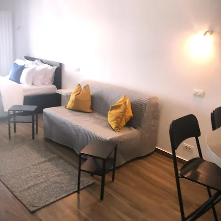 Mamaia Sunny Loft-2