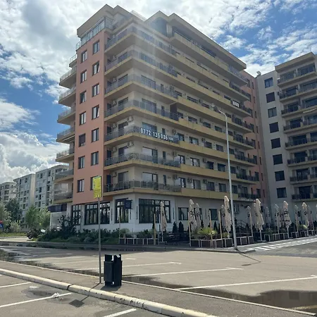 Summerland Sea-View Luxury Apartment-3