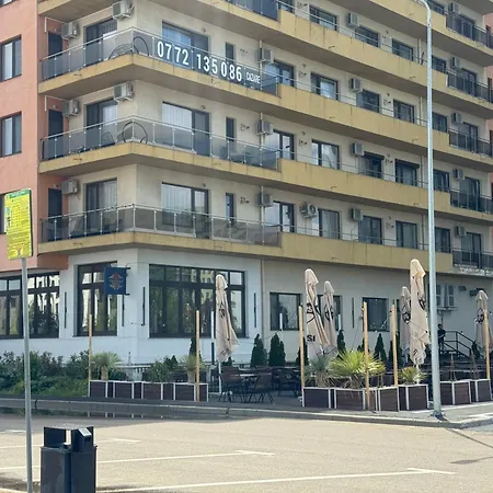 Summerland Sea-View Luxury Apartment-2