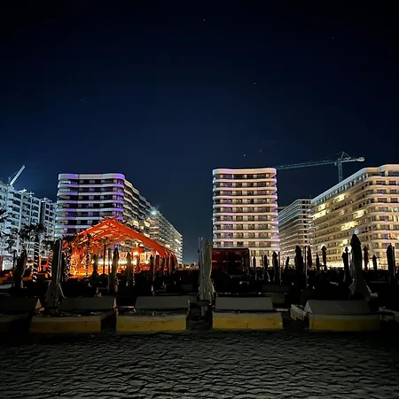 EER Beach Studios Mamaia-3