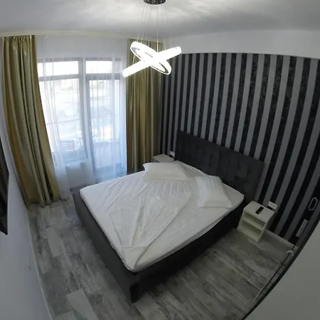 Lotus Nr 9 Mamaia Apartments Sea View-2