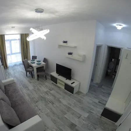 Lotus Nr 9 Mamaia Apartments Sea View-3