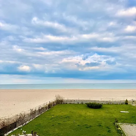 Aqua Vista Aruba Mamaia Apartament Vedere Frontală la Mare - Parcare Privată-3