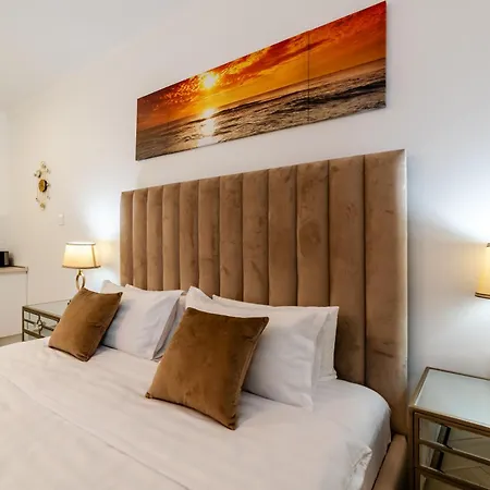 Beach View Studio-3