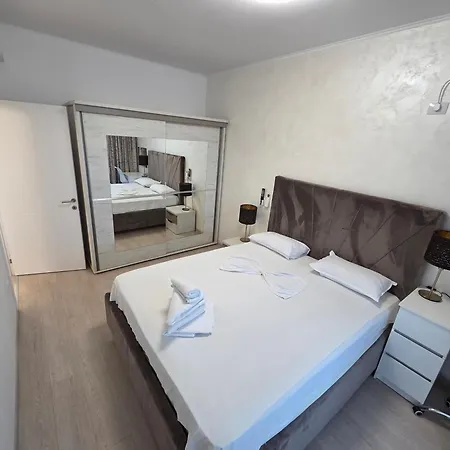 C&Y Solid Residence-3
