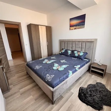 Niko Apartment-3