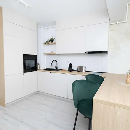 Hubix Suites - Casa Del Mar C1 2-2