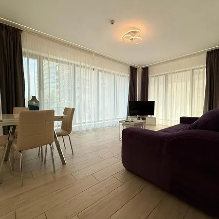 RoApart SunRise Apartamente cu 1 si 2 camere cu Vedere la Mare parcare 2 min de plaja-3