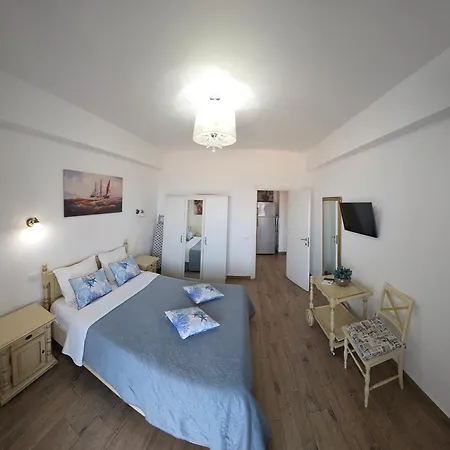 Bluemarina Apartamente-3