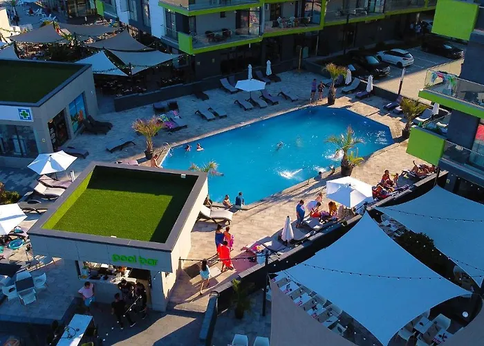 Bamboo Sea View Apartment - Spa Pools Resort And Parking