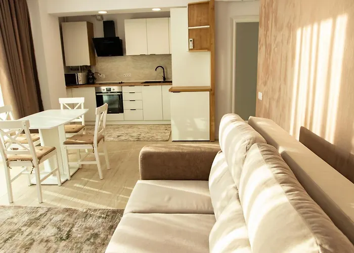 Mamaia Nord Bel Air 505 Zona Cluburi