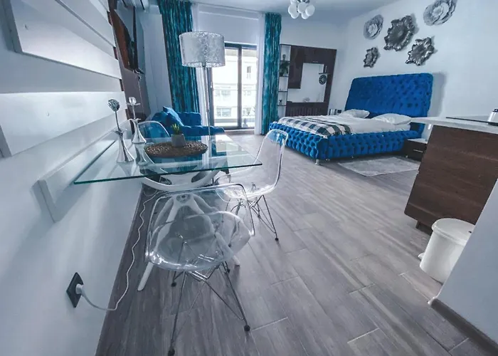Mamaia Luxury Studio V