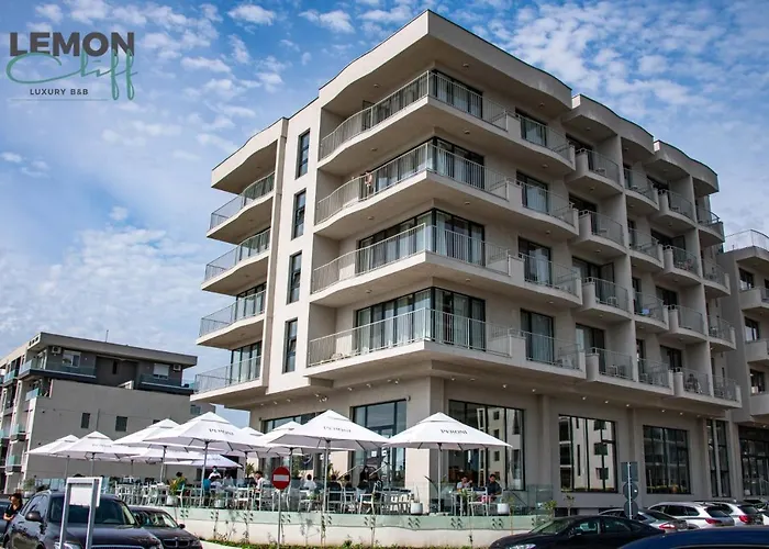 Lemon Cliff Luxury B&B Mamaia, Romania