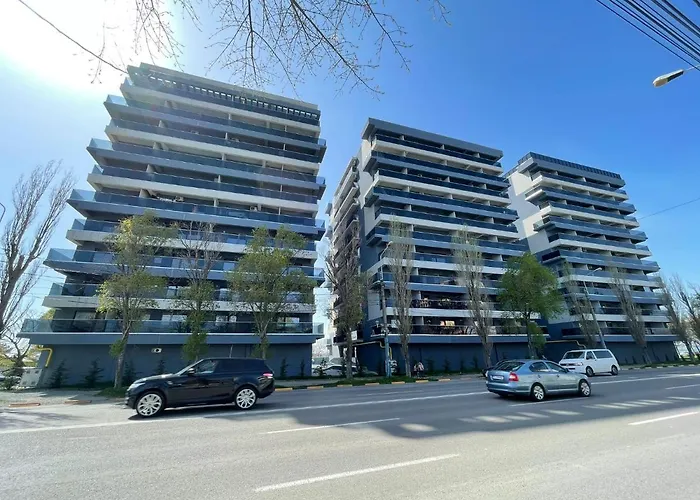 Mirage Sea Breeze Apartment