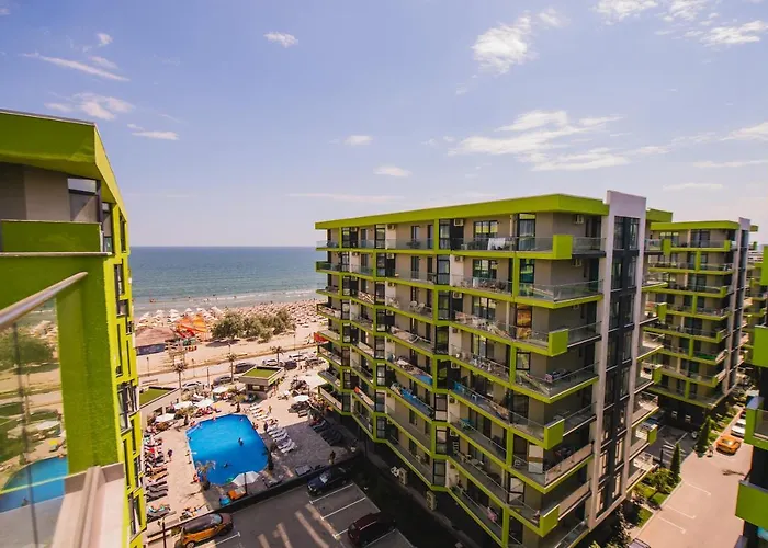 Cermar - Spa N Pool Beach Resort- Parking