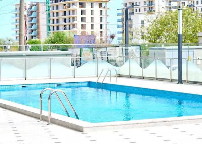 Blue Wave Studio In Nord10 - Pool N Playground