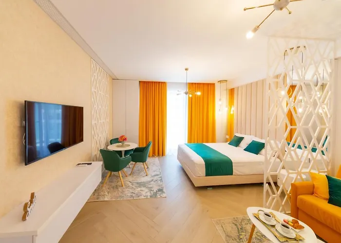 Amethyst Studio Mamaia North