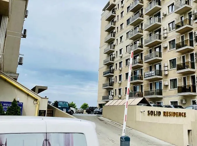 Solid Apartments Mamaia