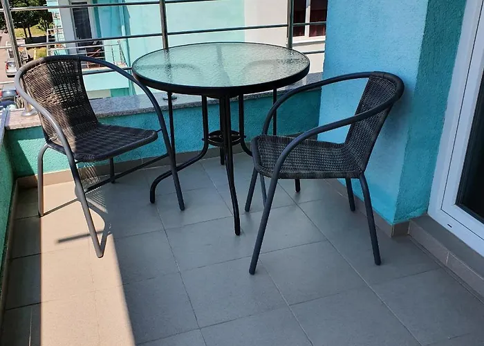 Summerland Apartament